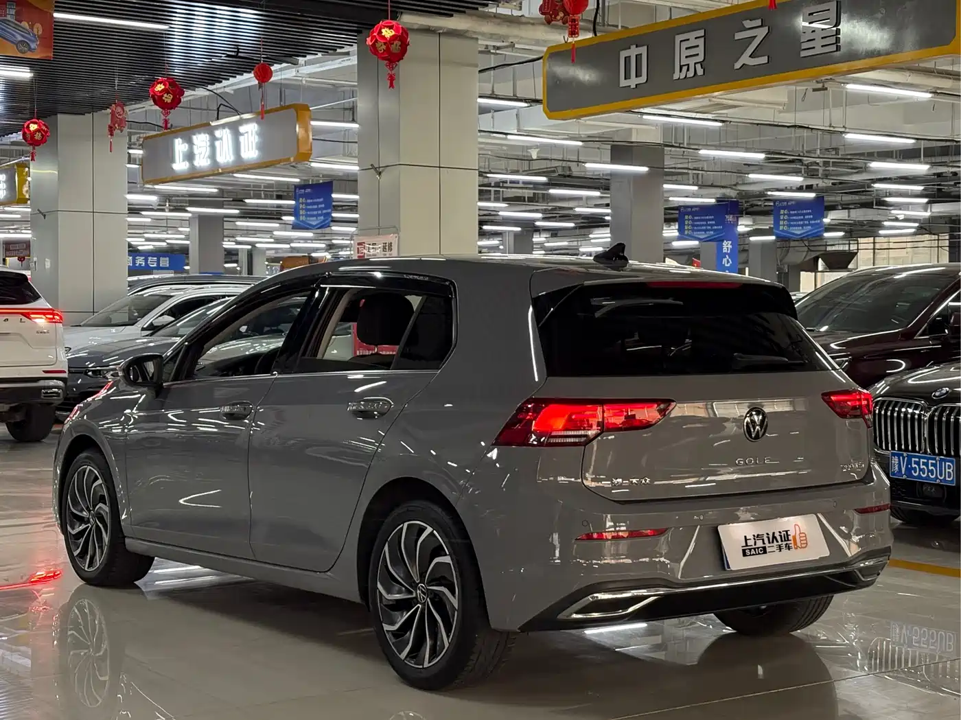 Volkswagen Golf 2023 280TSI DSG Pro 20th Anniversary Edition фото 7
