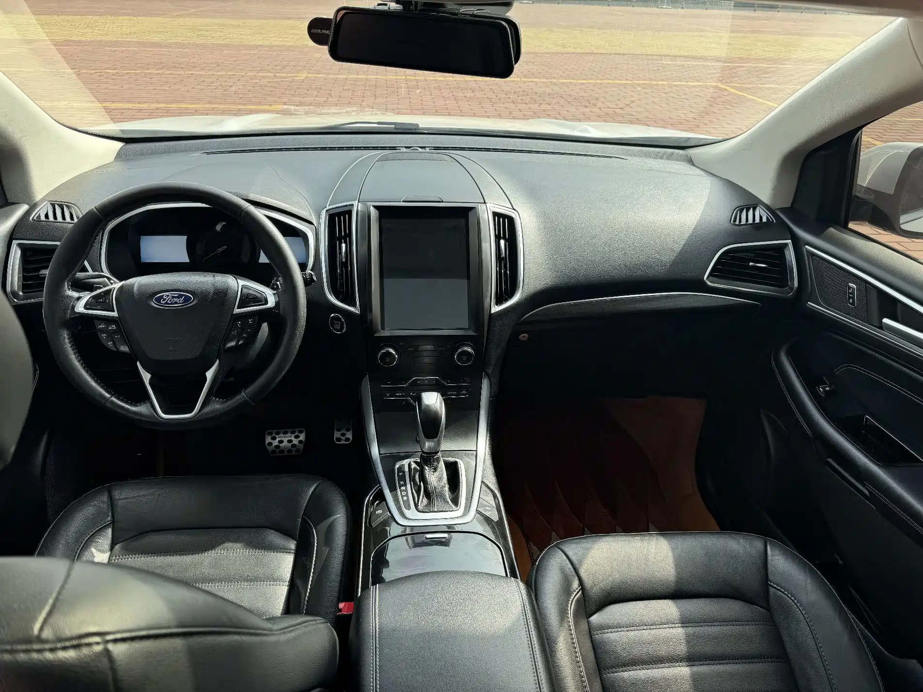 Фото 5 - Ford Edge