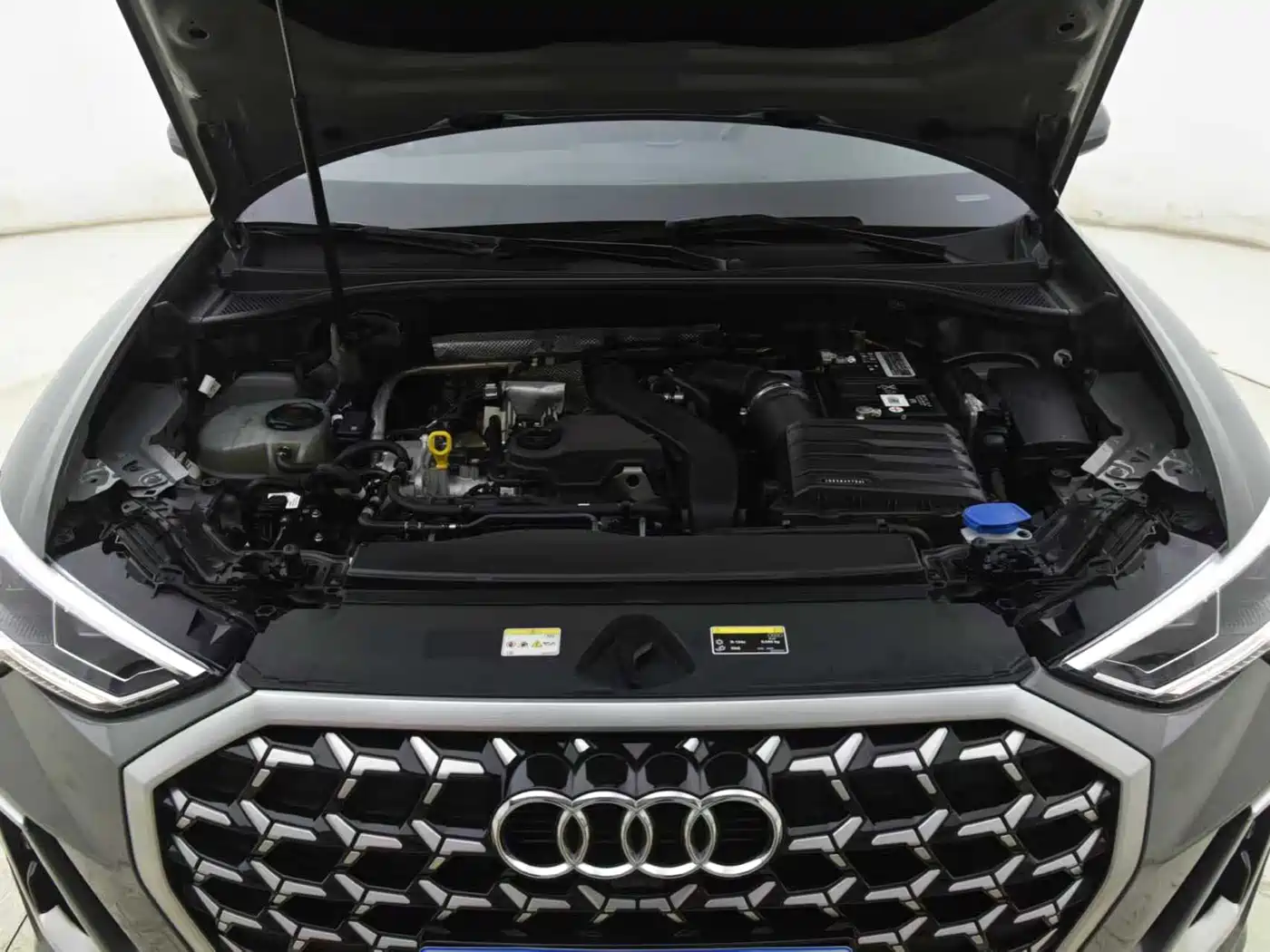 Audi Q3 2023 35 TFSI Progressive Dynamic (1.5T) фото 12