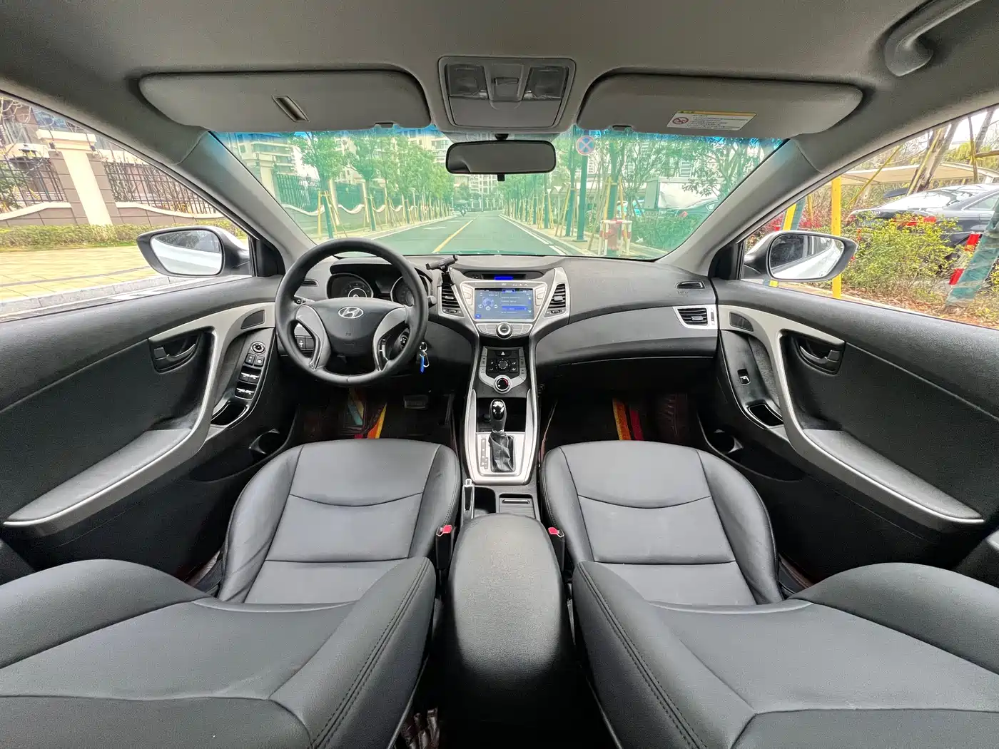 Hyundai Langdong 2015 1.6L Auto Trend фото 10