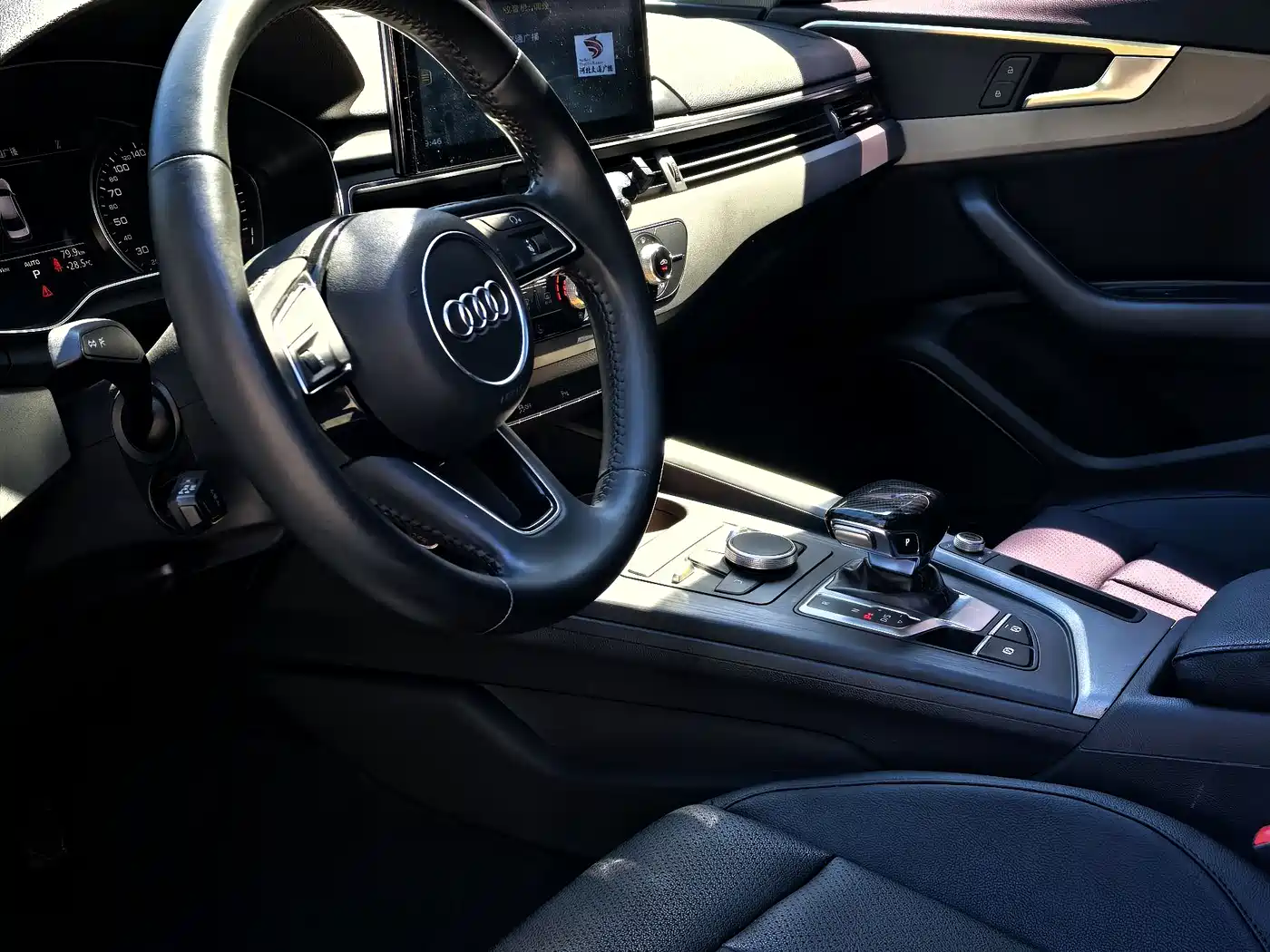 Audi A4L 2018 30th Anniversary 40 TFSI Progressive фото 4