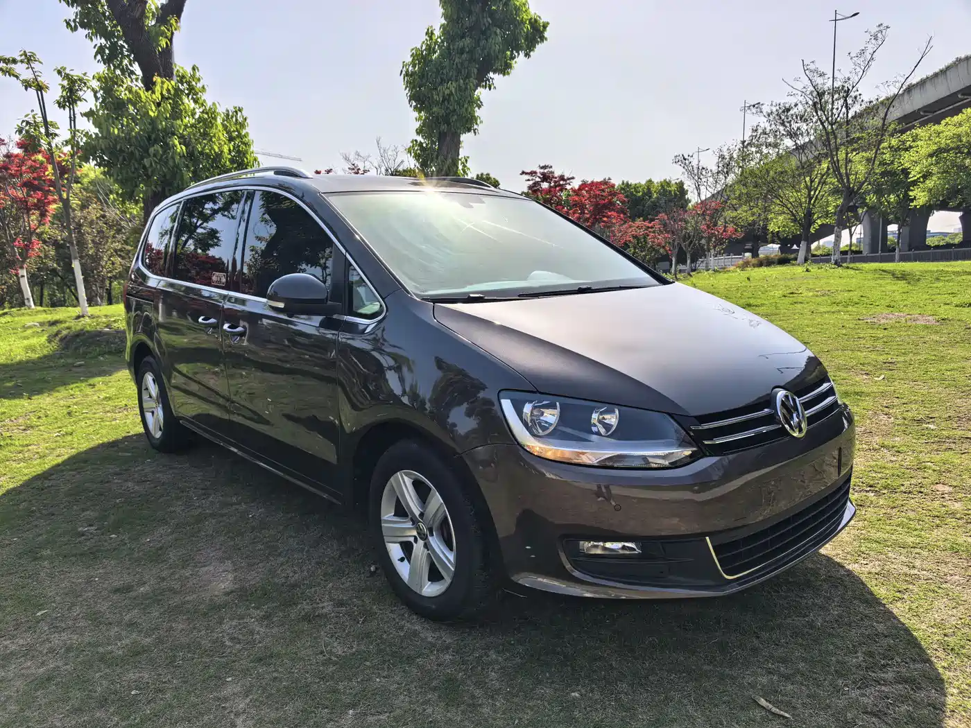 Volkswagen Sharan 2013 1.8TSI Comfort фото 3
