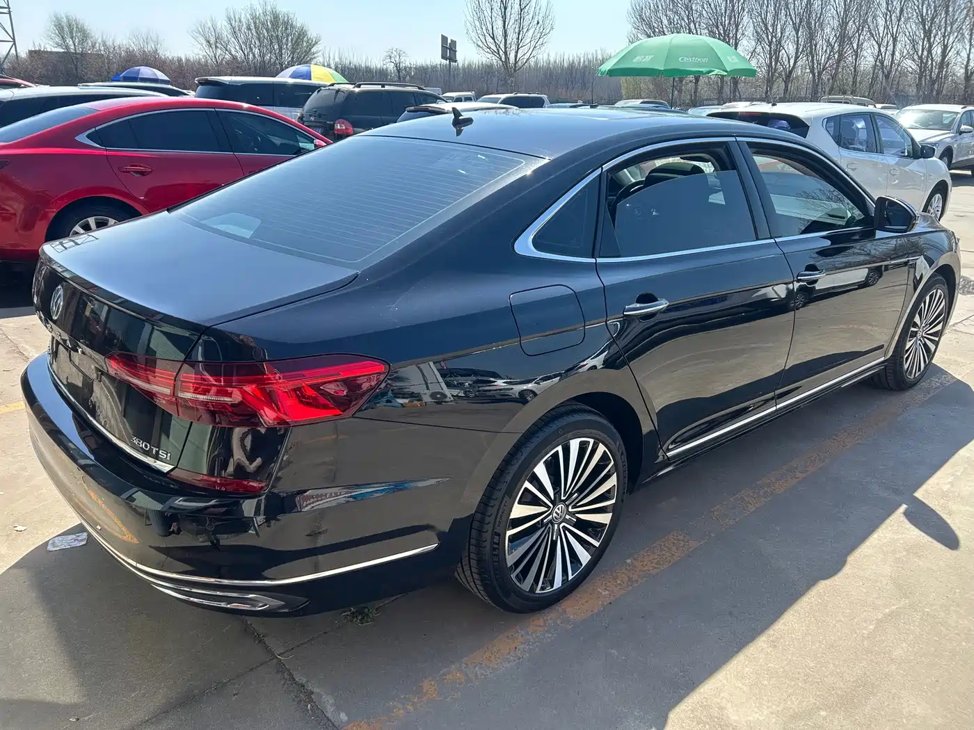Фото 6 - Volkswagen Passat