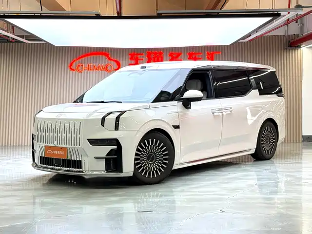 ZEEKR 009 2024 7-Seat Aisle AWD Version 108kWh