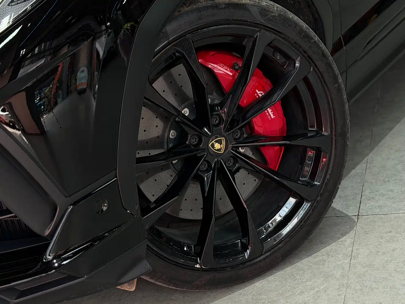 Lamborghini Urus 2023 4.0T V8 S фото 20
