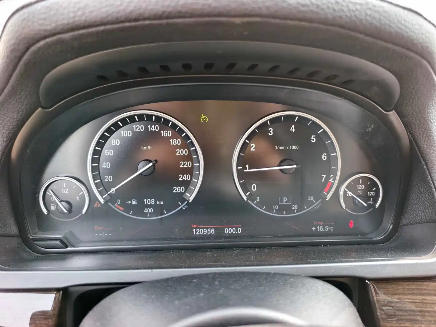 BMW 7 Series 2009 730Li Leading фото 4
