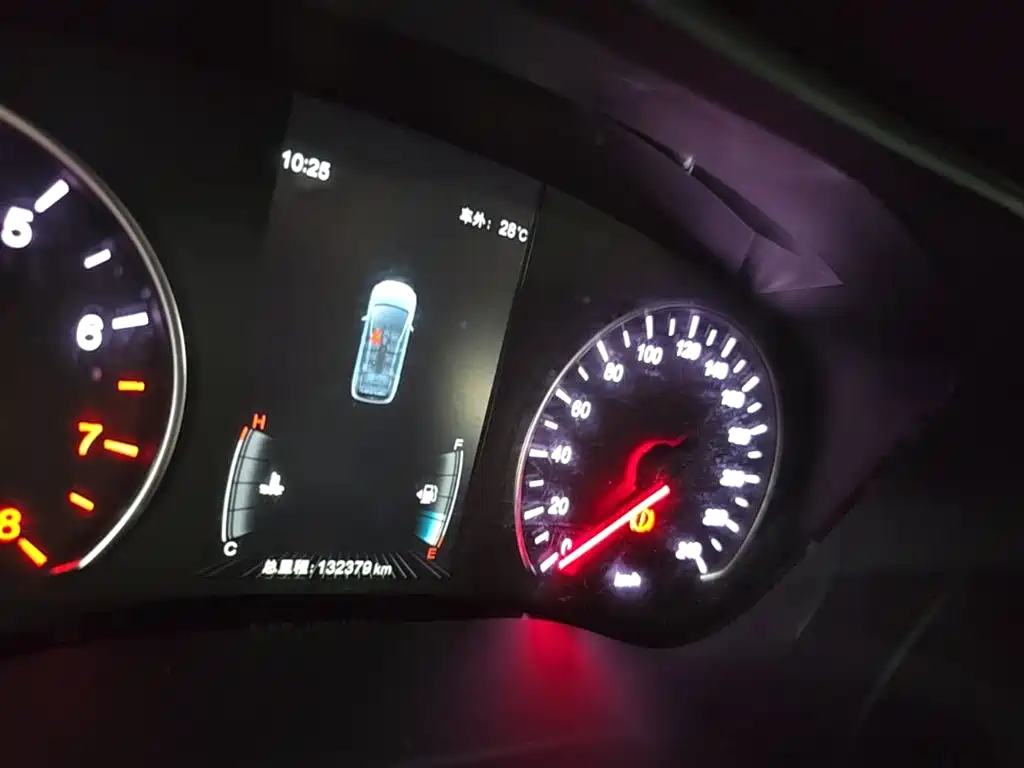 BYD Song MAX 2019 1.5T Manual Smart Connected Sunroof 6-seater China VI фото 12