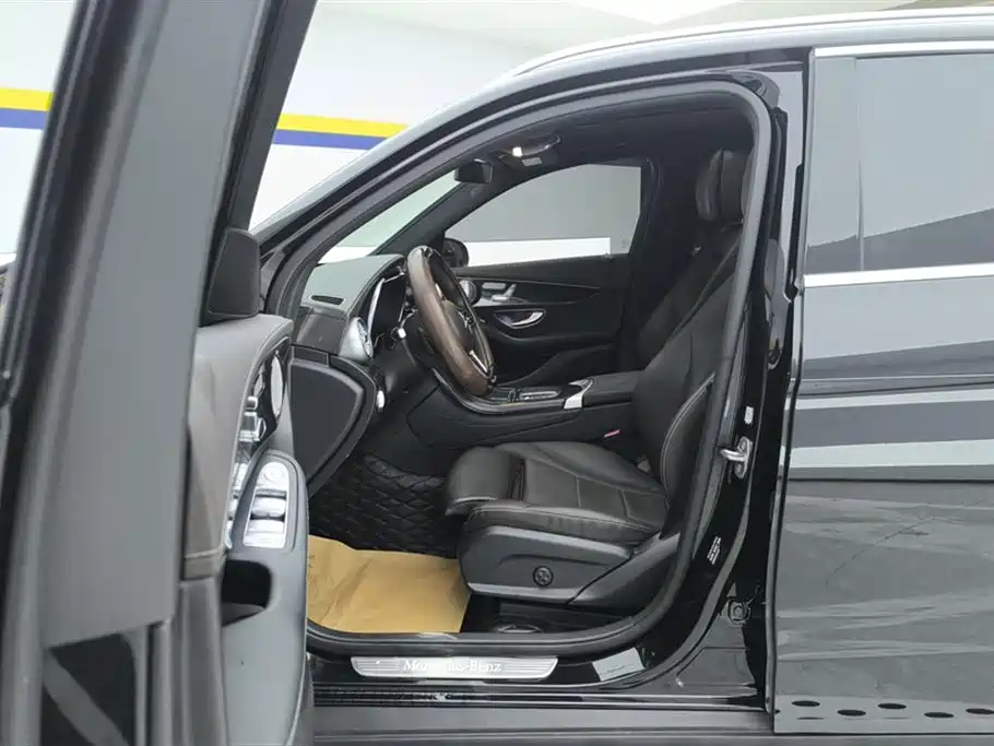 Mercedes-Benz GLC 2022 Facelift III GLC 260 L 4MATIC Dynamic фото 9