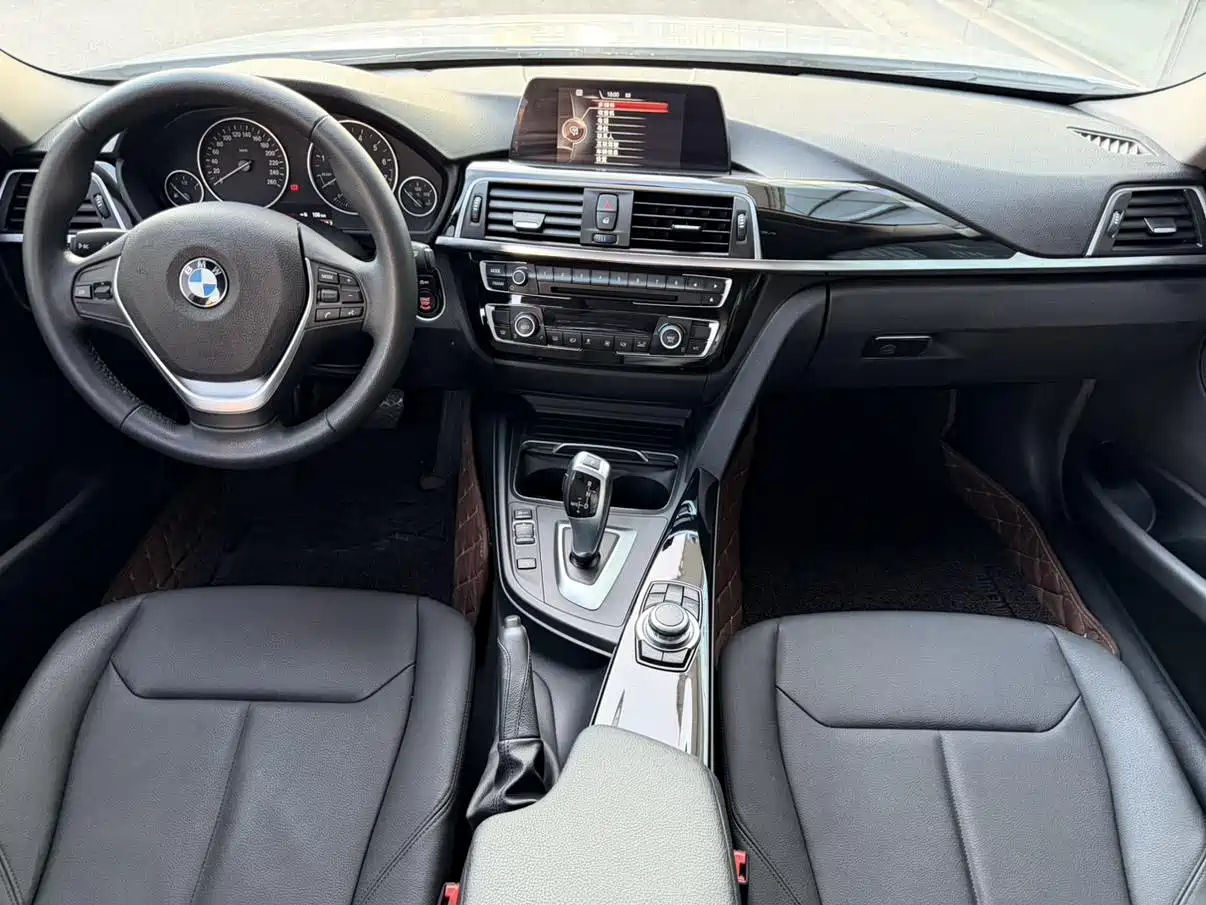 BMW 3 Series 2016 320Li Fashion Model фото 13