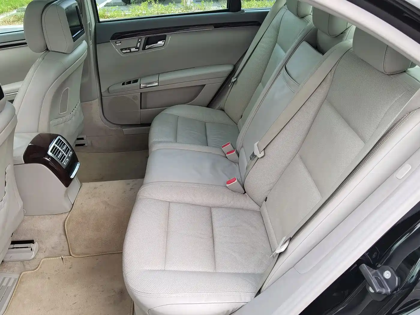 Mercedes-Benz S-Class 2010 S 350 L Luxury фото 7