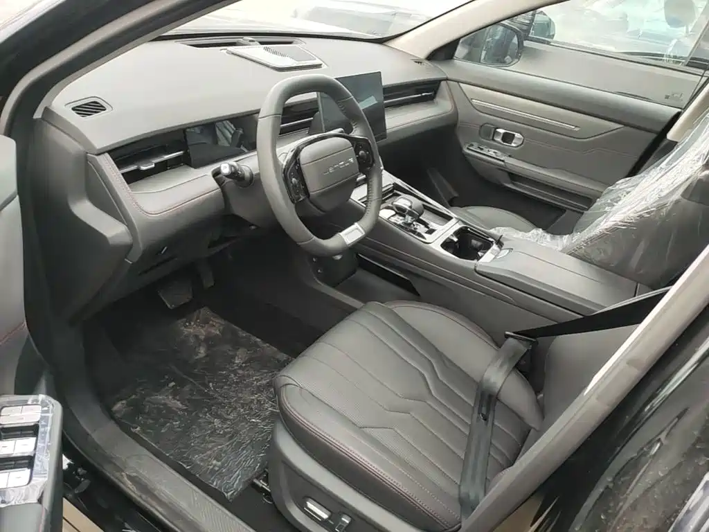 Jetour Dasheng 2026 2025 1.5T DCT Ultimate Edition