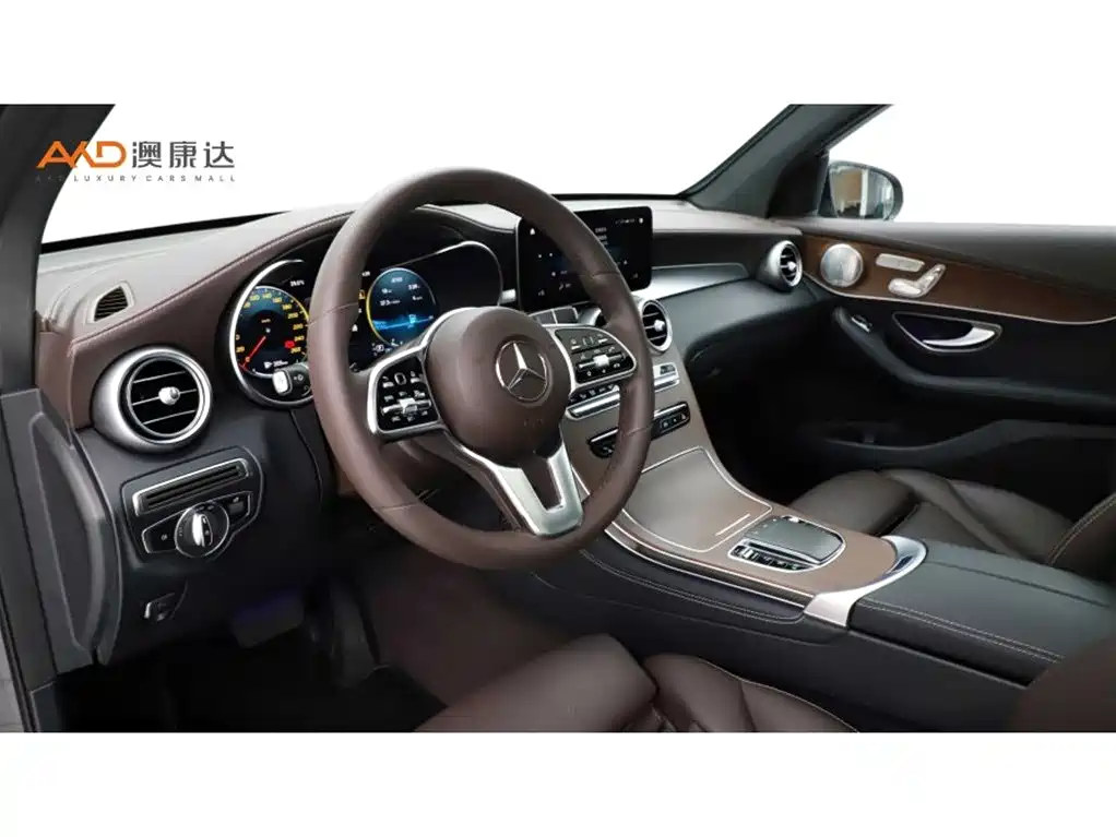 Mercedes-Benz GLC 2021 GLC 300 L 4MATIC Sporty фото 6