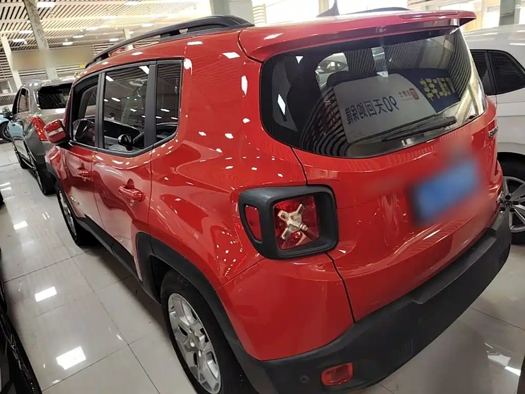 Jeep Renegade 2019 2018 Connected Large Screen Edition 180T Automatic High Energy