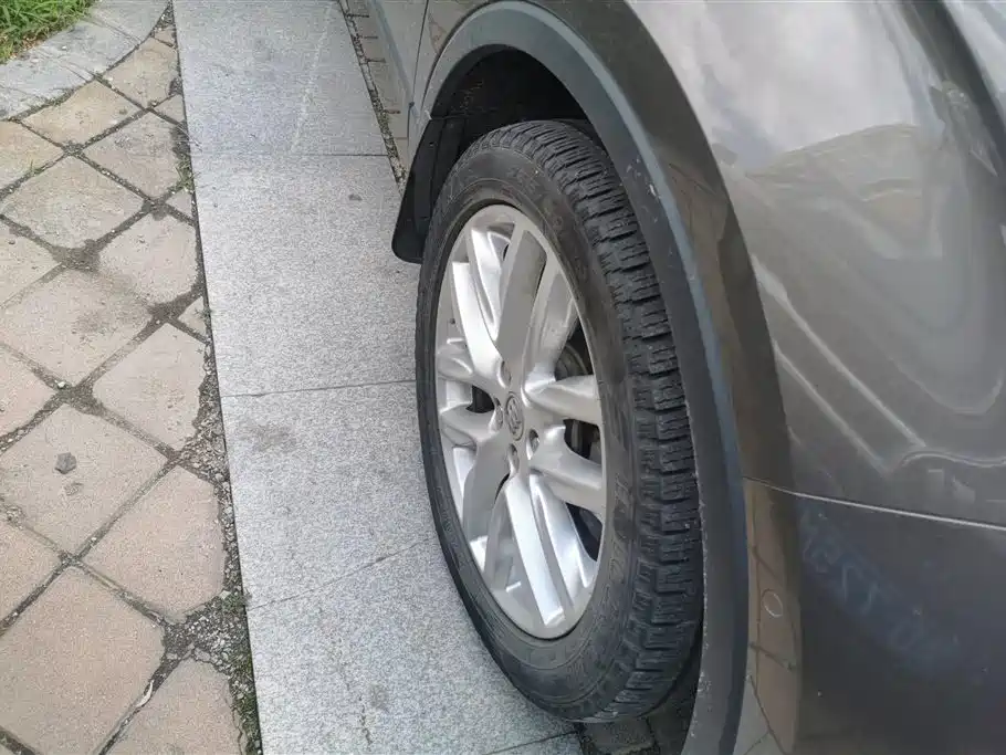 Buick Envision Plus 2018 28T 4WD All-round Sports Flagship фото 6