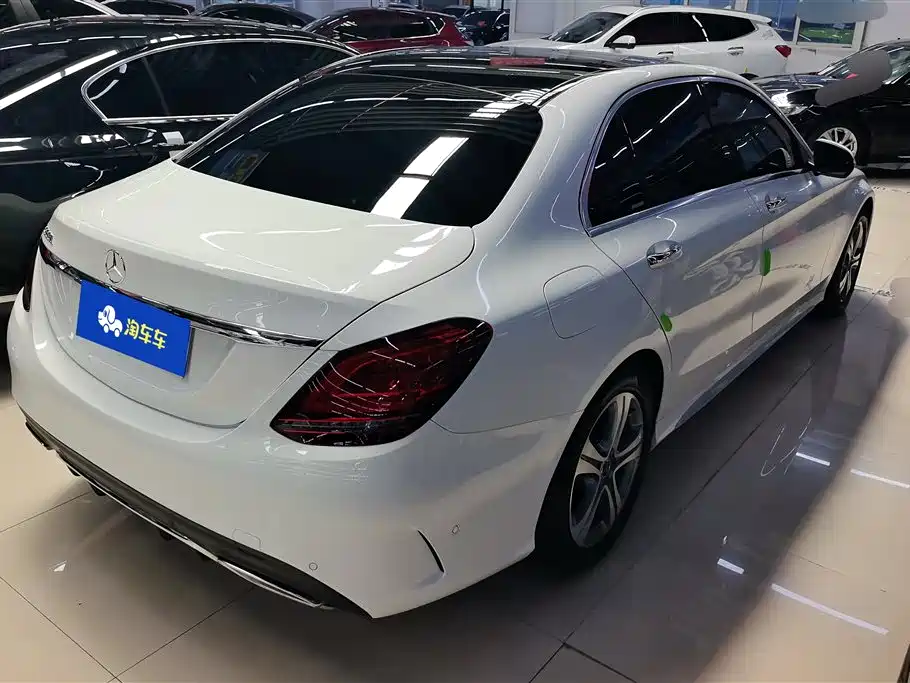 Mercedes-Benz C-Class 2019 C 260 L Sport фото 3