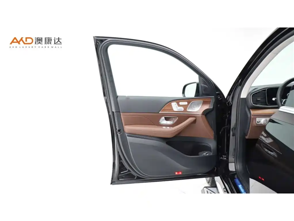 Mercedes-Benz GLE 2024 GLE 450 4MATIC Fashion фото 10