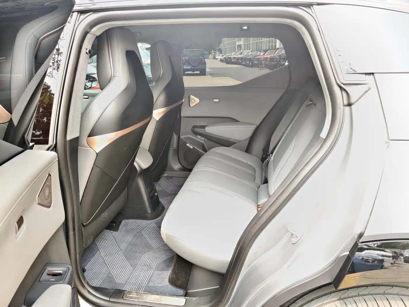 ZEEKR EXTREME KRYPTON X