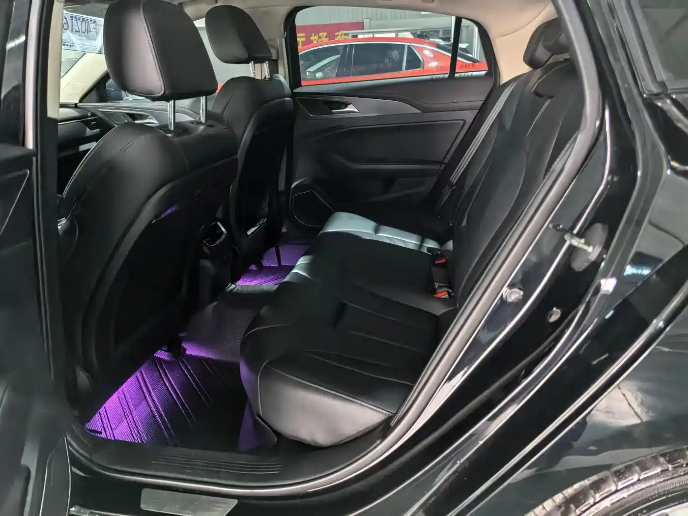 Hongqi H5 2022 Classic 1.8T Auto Smart Connect Flagship Enjoyment Edition фото 6
