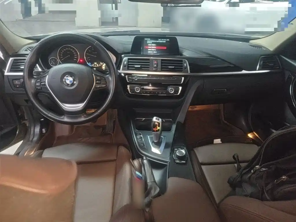 BMW 3 Series 2018 320Li Fashion Style фото 10