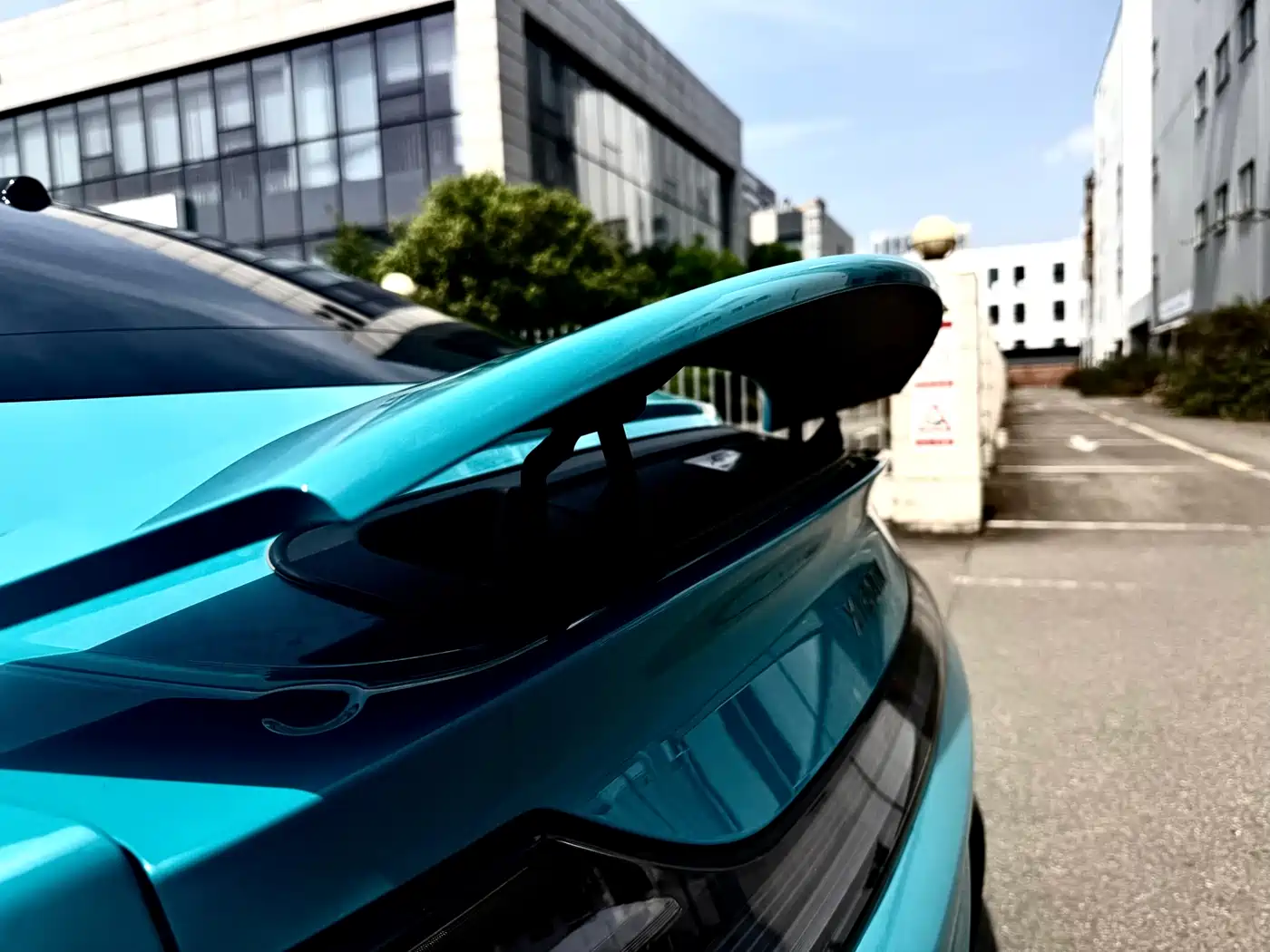 XIAOMI CAR XIAOMI SU7