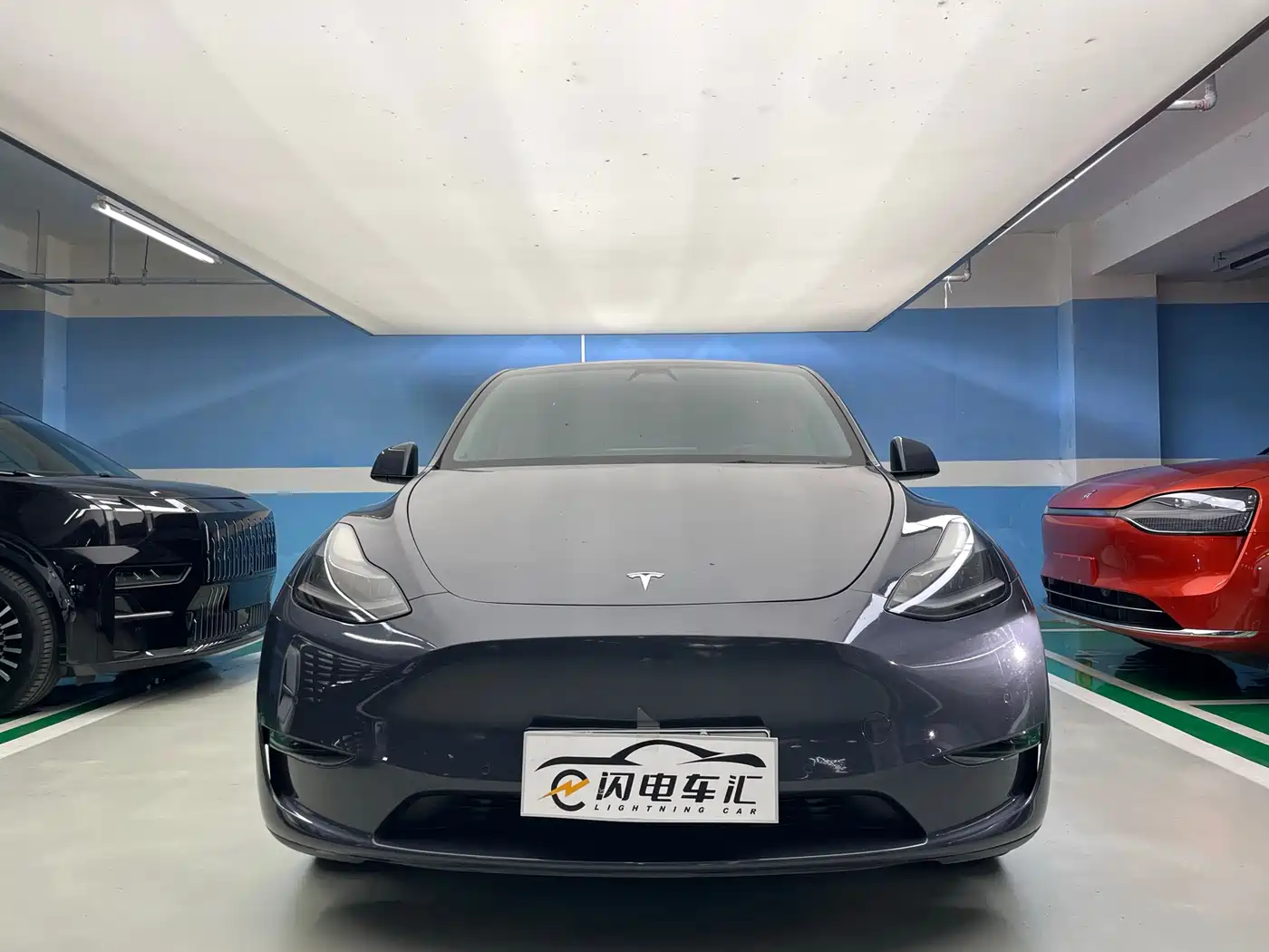 TESLA MODEL Y