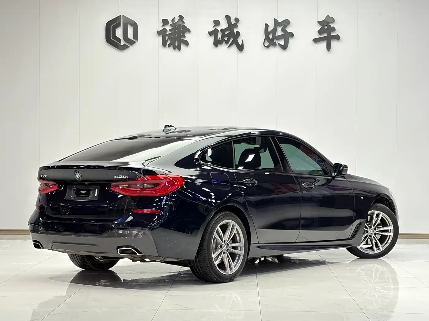 BMW 6 Series GT 2019 630i M Sport Package фото 5