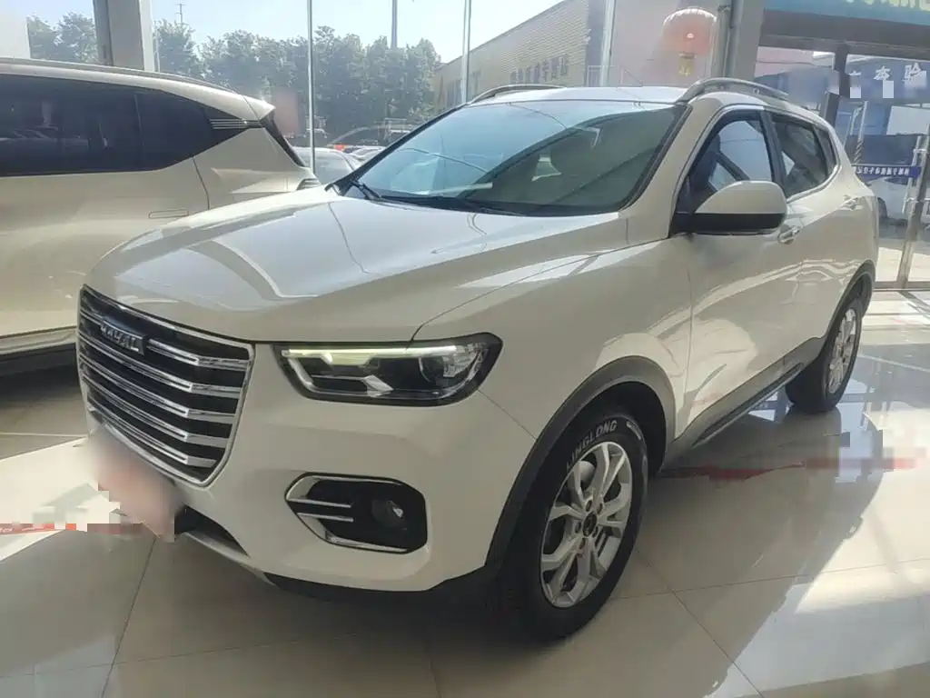 Photo 2 - Haval H2s