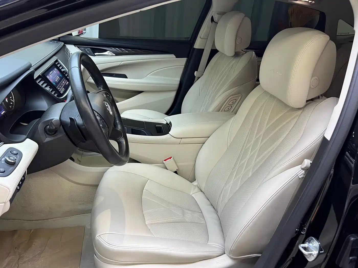 Buick LaCrosse 2022 Avenir First Edition фото 11