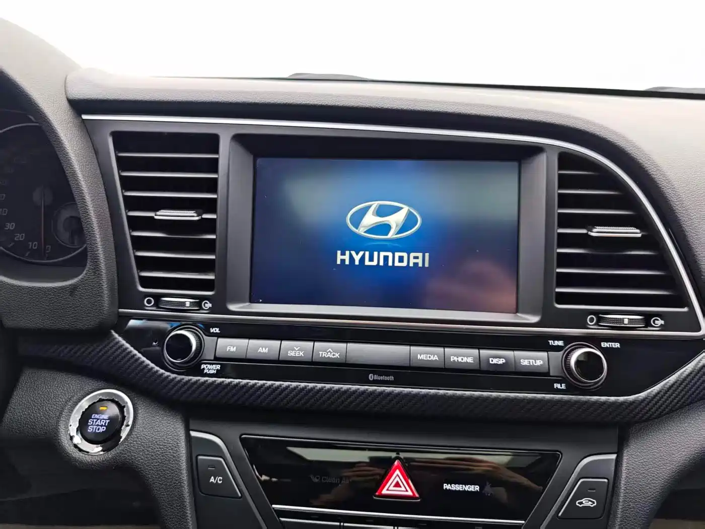 Hyundai Elantra 2018 1.4T DCT Dynamic·Vitality Model фото 7