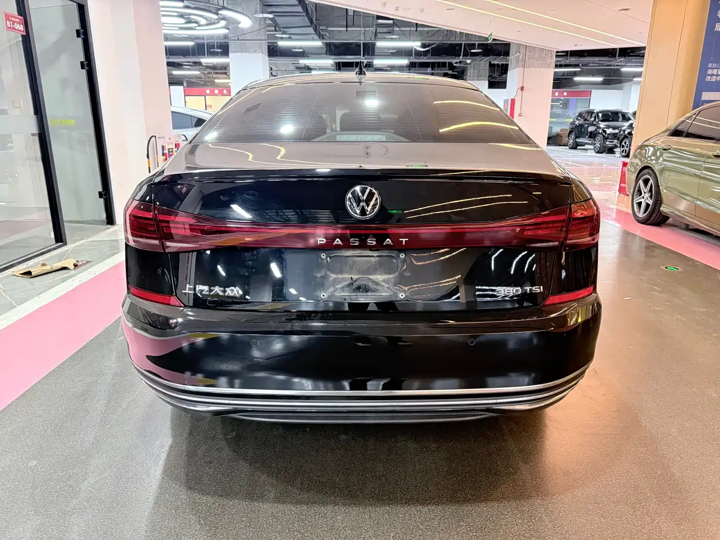 VOLKSWAGEN PASSAT