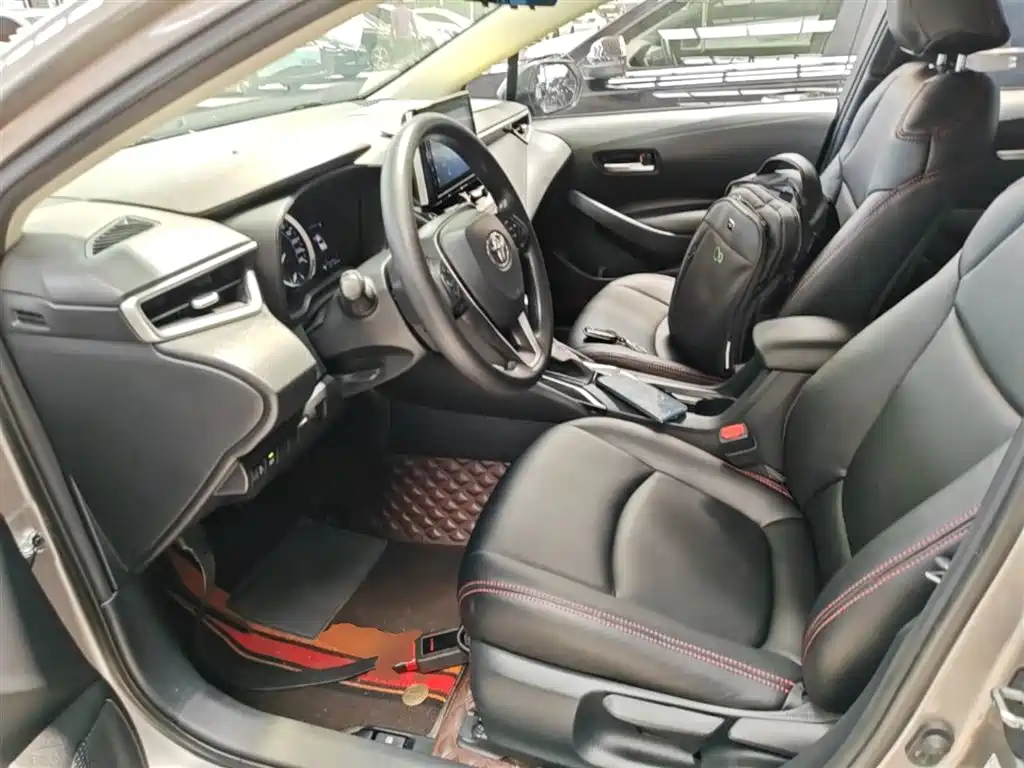 Toyota Corolla 2021 1.2T S-CVT Elite PLUS Edition фото 15