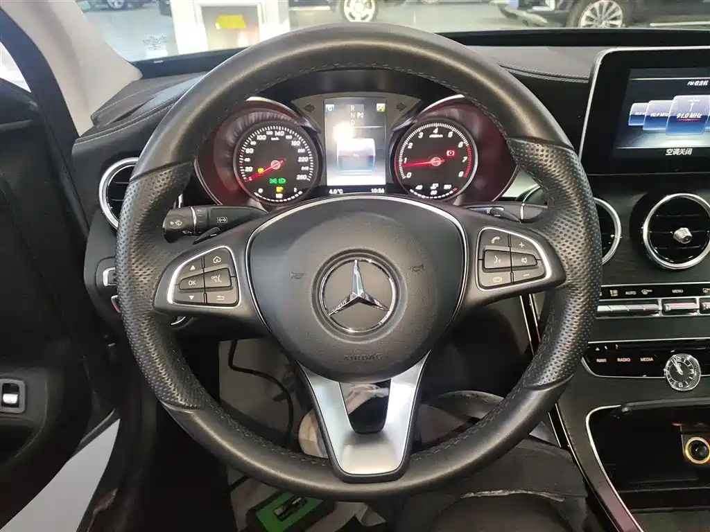 Mercedes-Benz C-Class 2016 C 180 L Sport фото 7