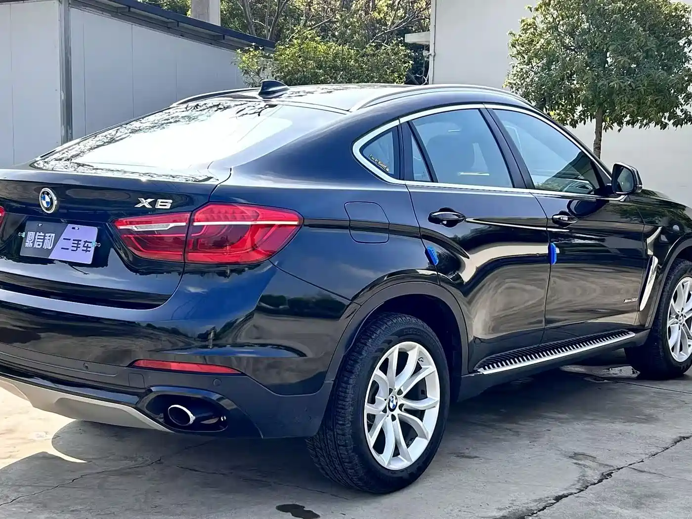 BMW X6 2015 xDrive35i Luxury Model фото 8