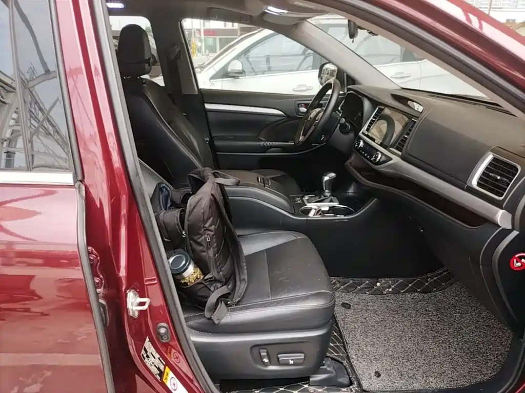 Toyota Highlander 2015 2.0T AWD Luxury Edition 7-seater фото 25