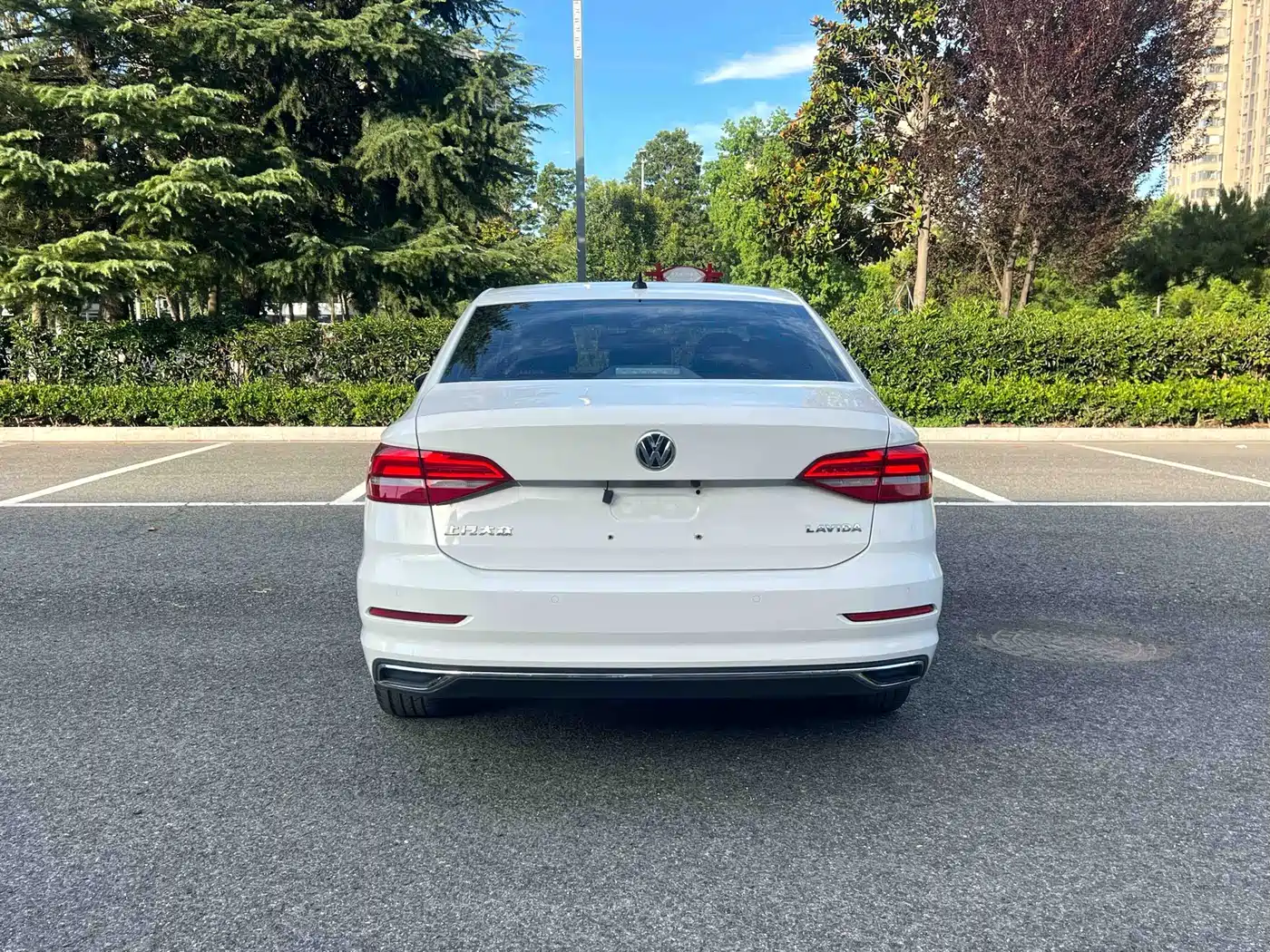 Volkswagen Lavida 2019 1.5L Automatic Comfort Edition China VI фото 6