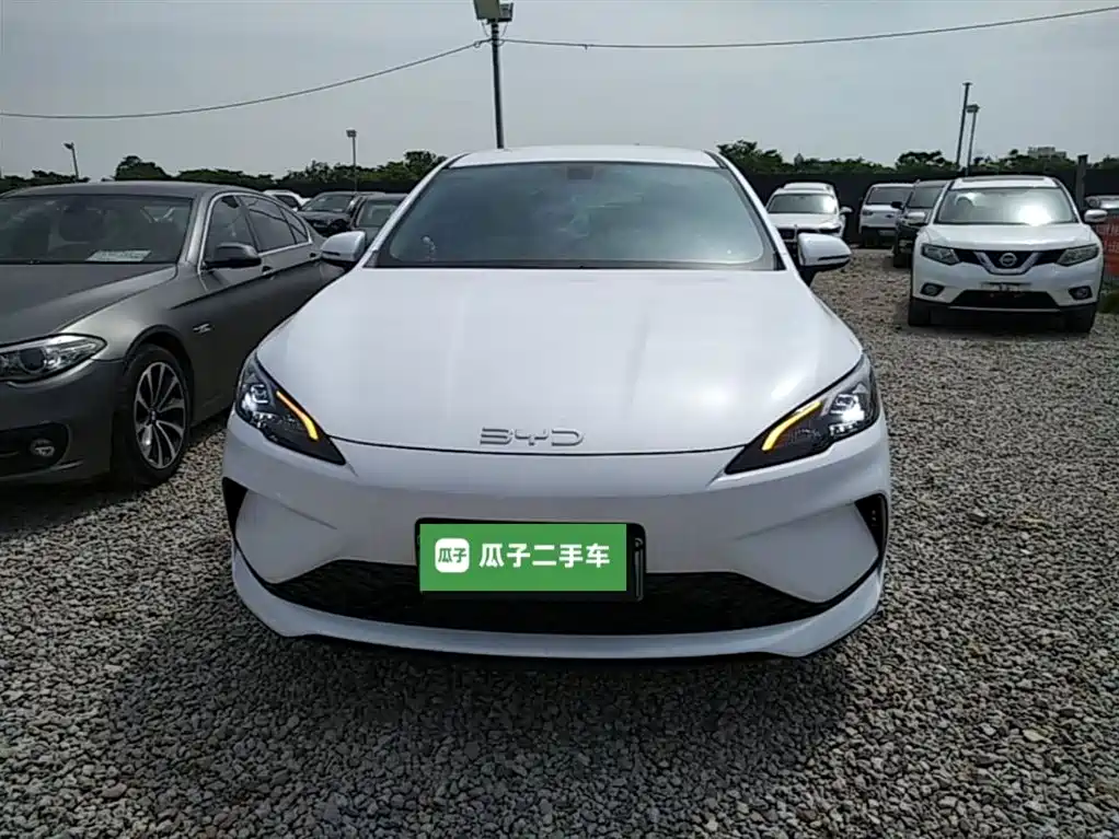 BYD Hai Bao 05 DM-i 2025 DM-i Smart Drive Edition 55KM Luxury фото 3