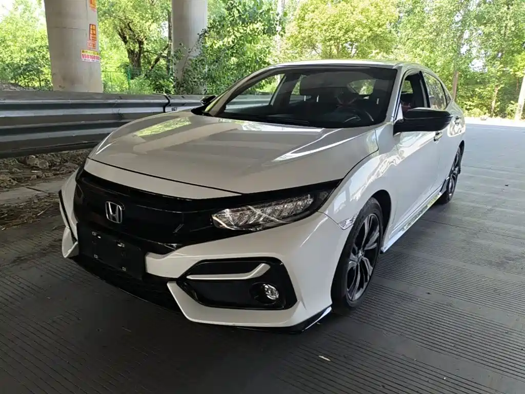 Honda Civic 2021 Hatchback 220TURBO CVT Sport