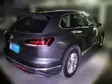 Фото 2 - Volkswagen Touareg