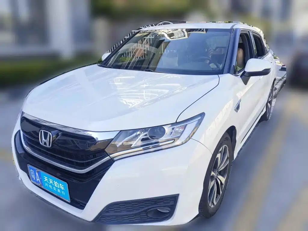 Фото 1 - Honda UR-V