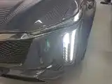 Photo 24 - Cadillac XT5