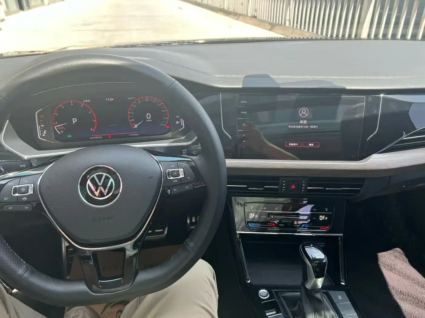 Volkswagen Passat 2021 Model 330TSI Luxury Edition фото 8