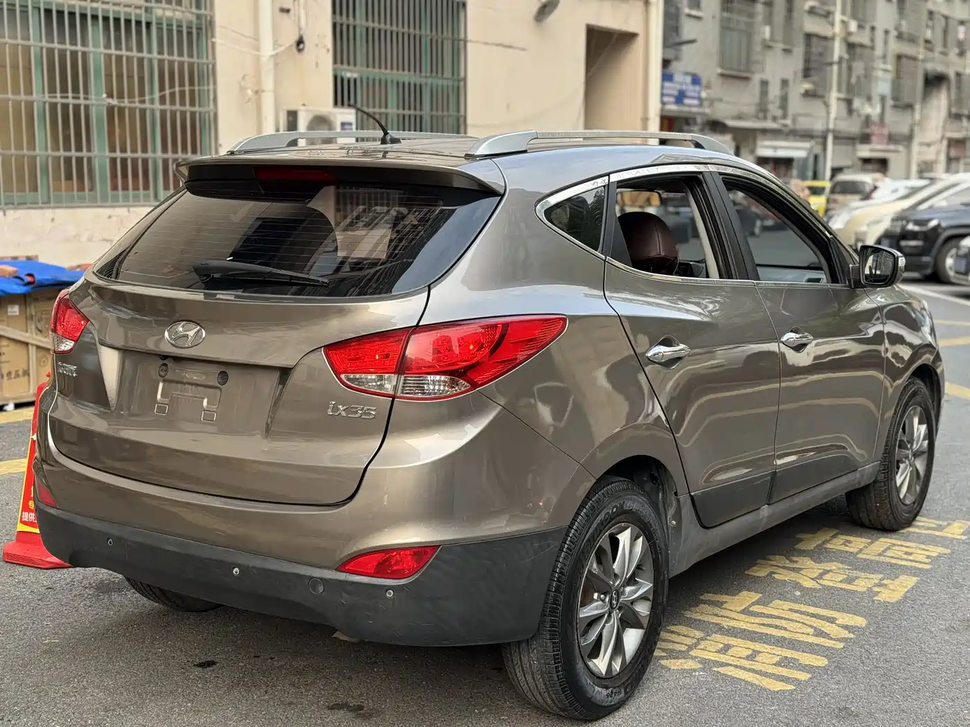 Hyundai Beijing Hyundai ix35 2013 2.0L Automatic 2WD Comfort GL China IV фото 4