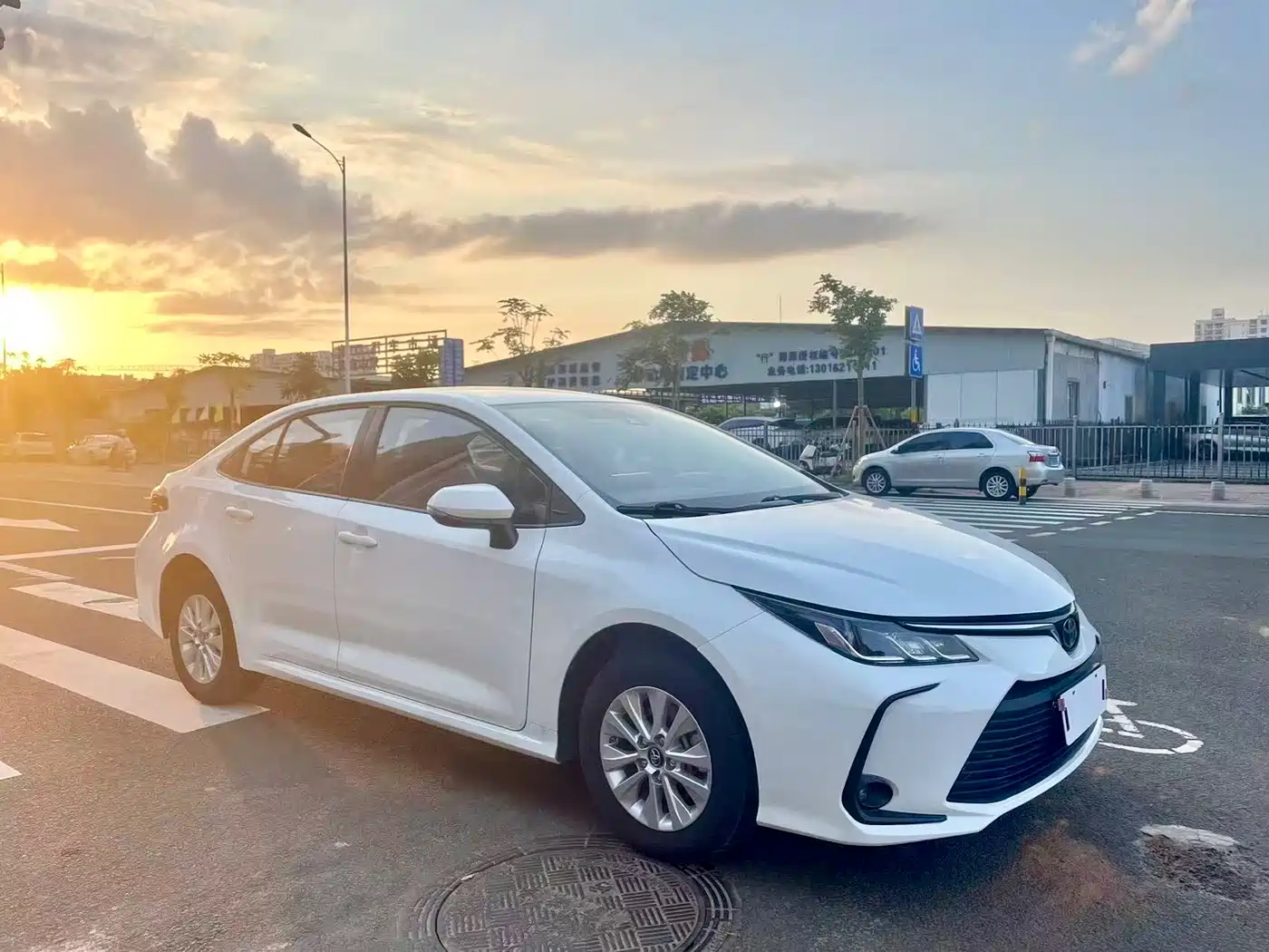 Toyota Corolla 2023 1.2T Pioneer Edition фото 3
