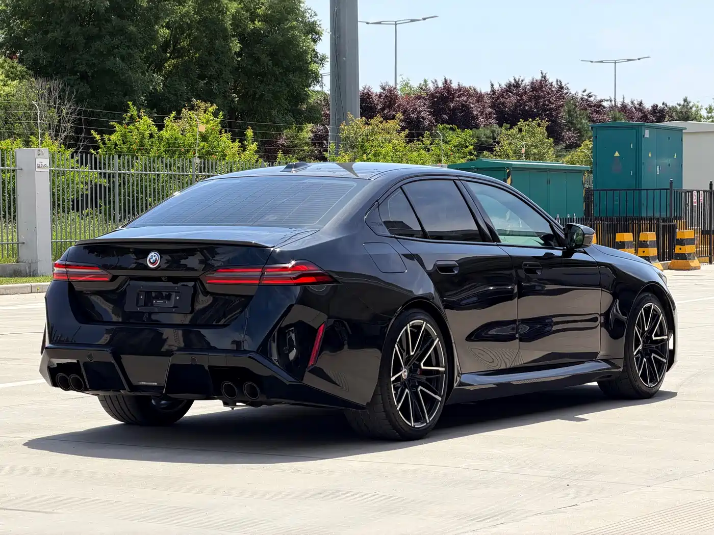BMW M5 New Energy 2025 M5 фото 6