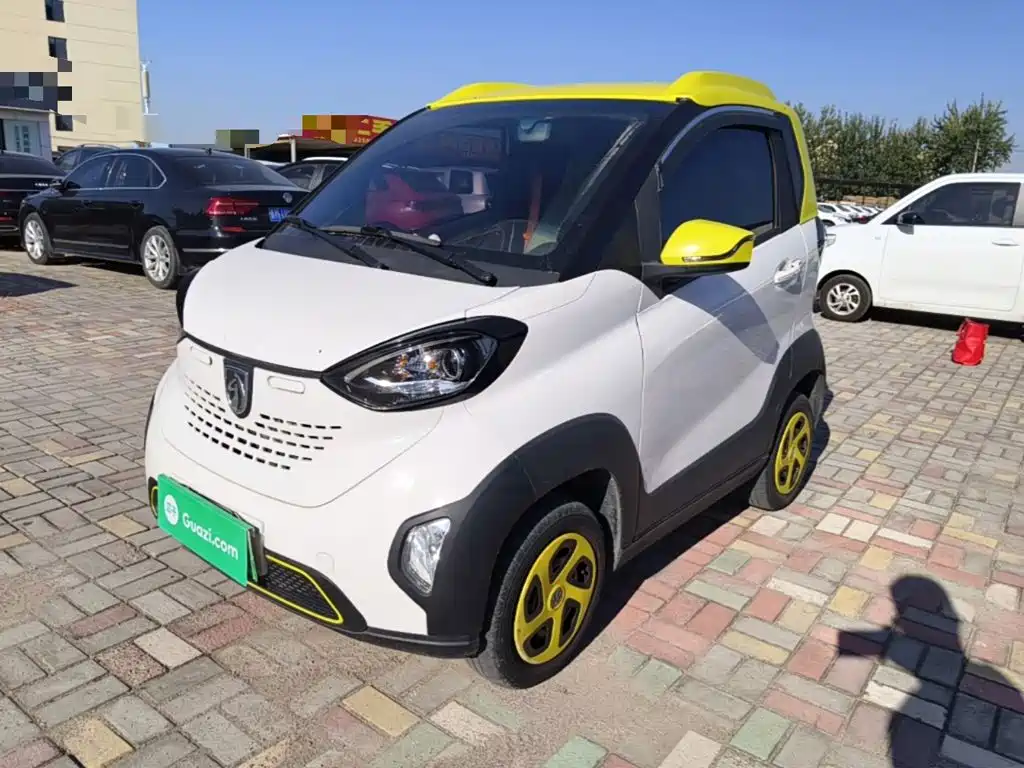 Фото 2 - Baojun E100