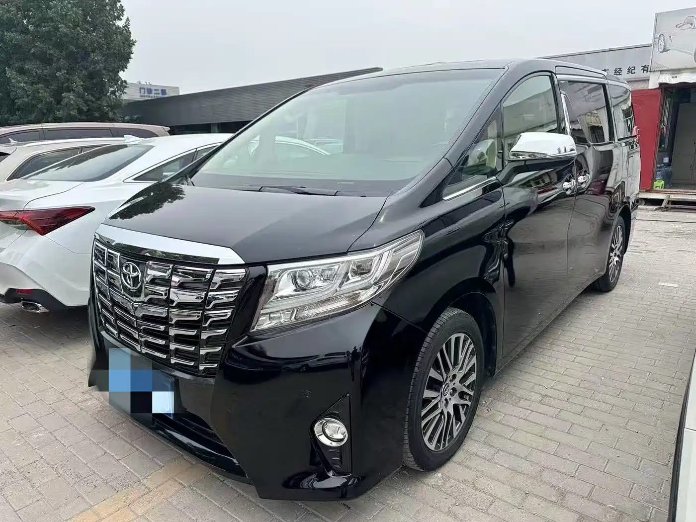 Toyota Alphard 2018 3.5L Premium