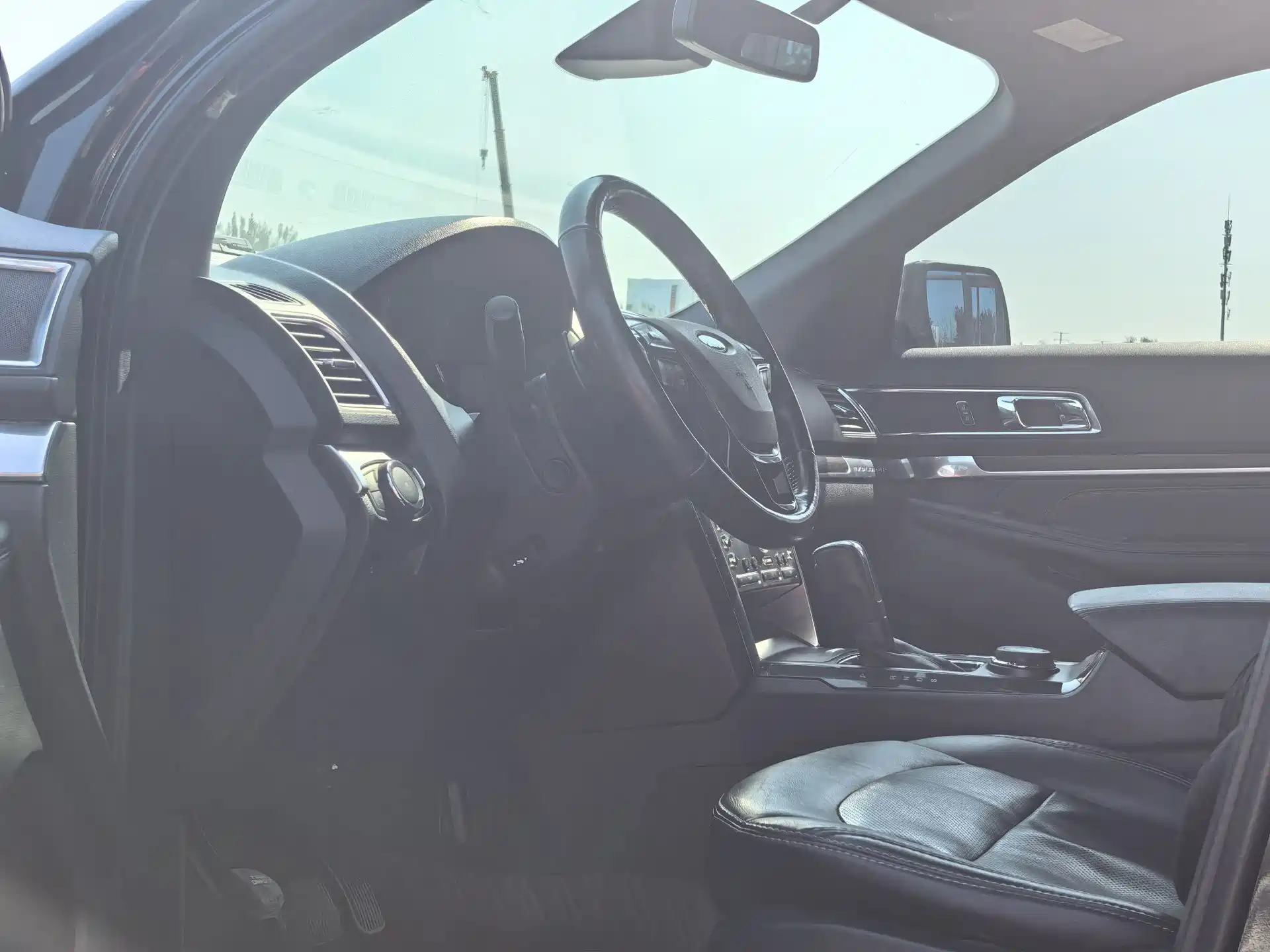 Фото 7 - Ford Explorer (Import)