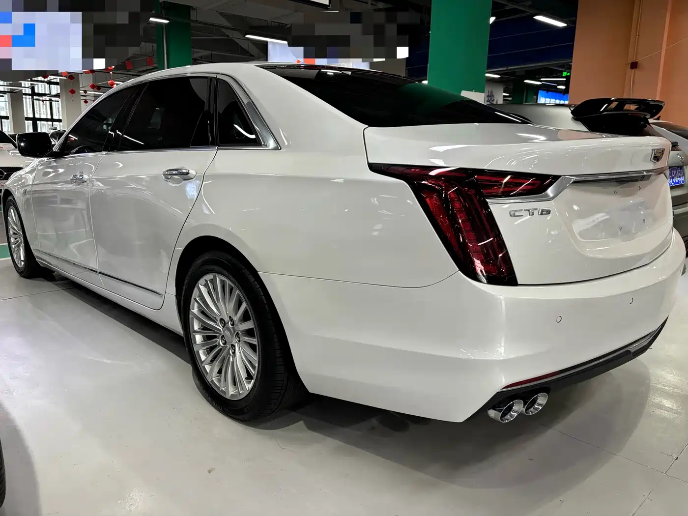 CADILLAC CT6