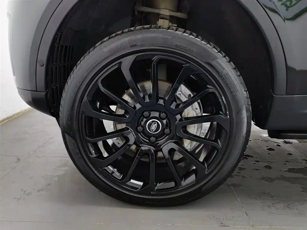Land Rover Discovery 2019 3.0 SC V6 SE фото 17