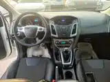 Фото 10 - Ford Focus